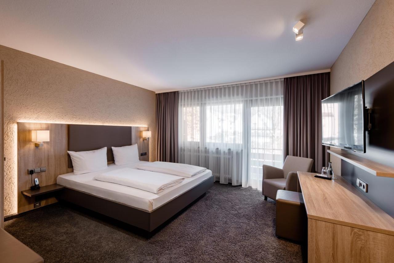 Hotel & Restaurant Becher Donzdorf Екстериор снимка