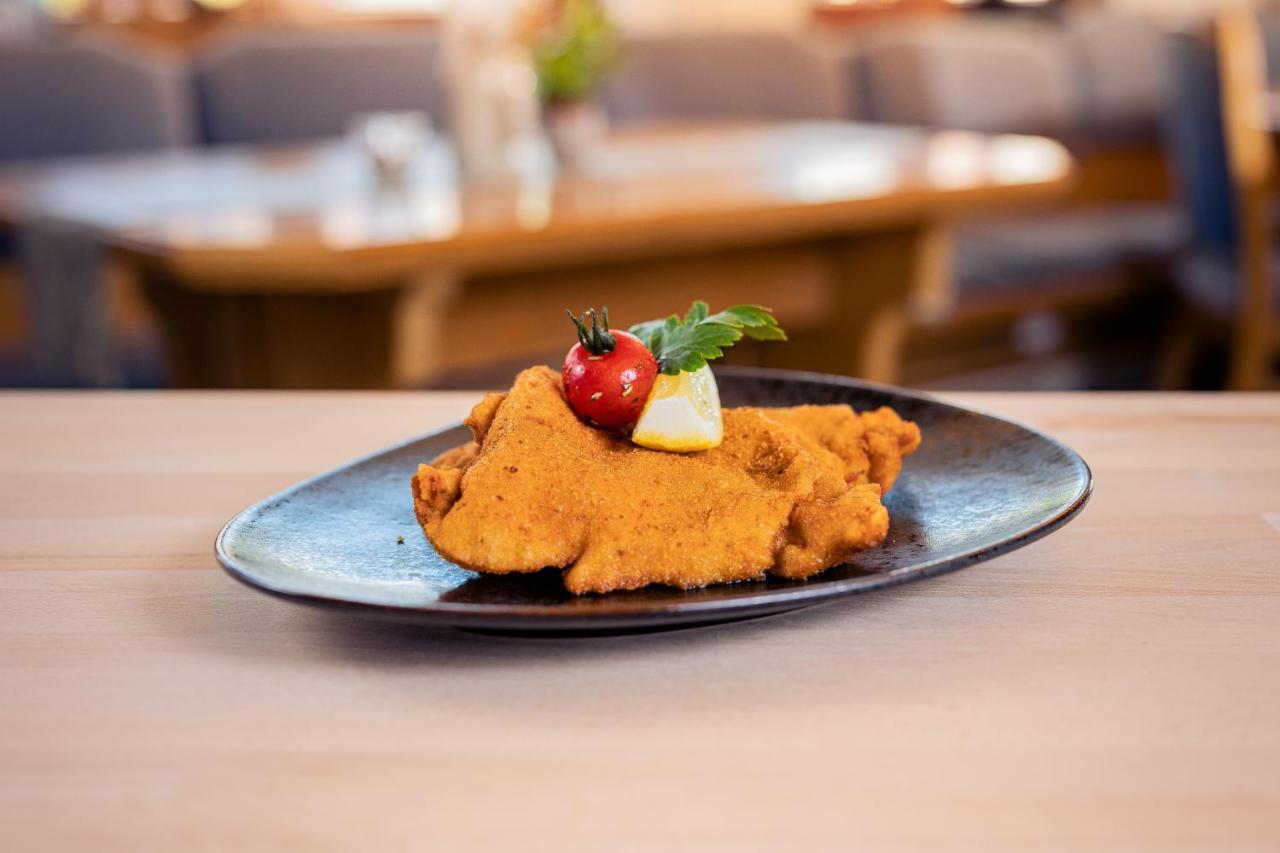 Hotel & Restaurant Becher Donzdorf Екстериор снимка